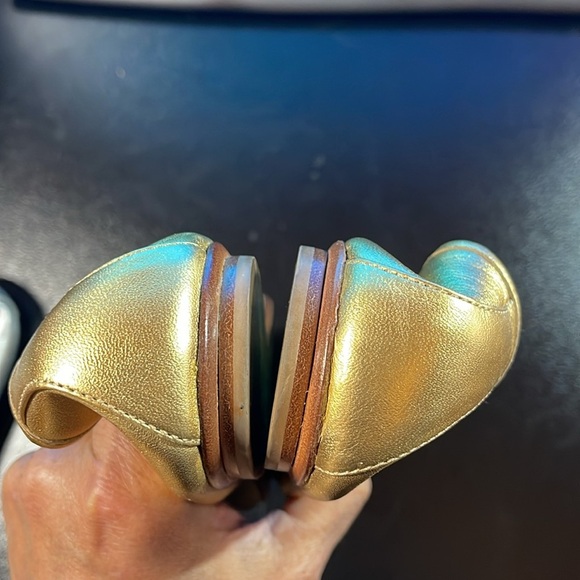 Via Spiga Leather Flats with Flower Detailing Bright Gold OR Sparkling Silver - Picture 12 of 16